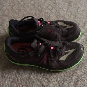 Brooks shoes